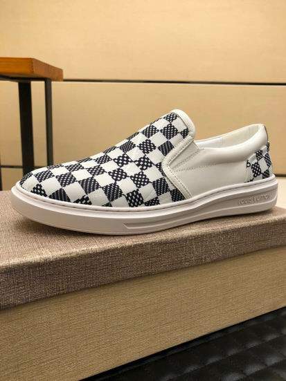 Picture of Louis Vuitton Shoes _SKULVsz38-44jyh090116113